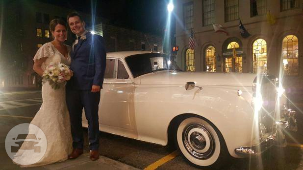 Vintage Luxury
Sedan /
Charleston, SC

 / Hourly $0.00
