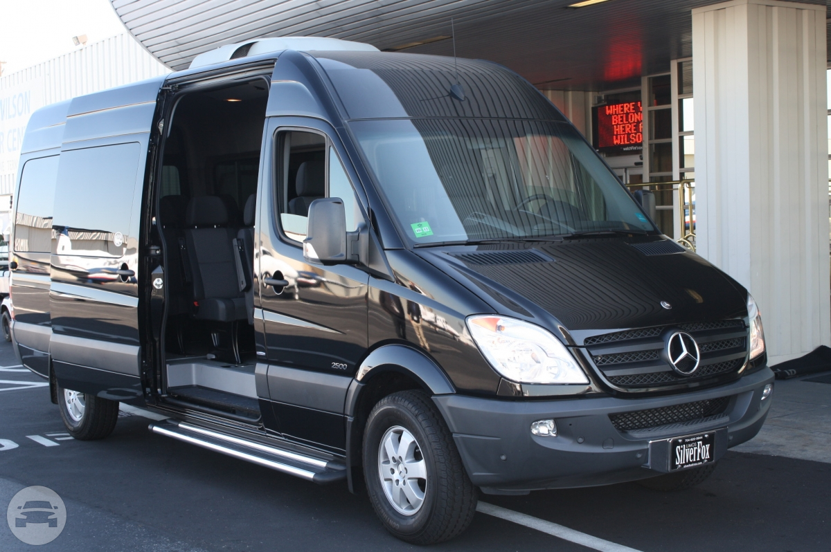 Mercedes Sprinter Van (14 Passengers)
Van /
Parsippany-Troy Hills, NJ

 / Hourly $0.00
