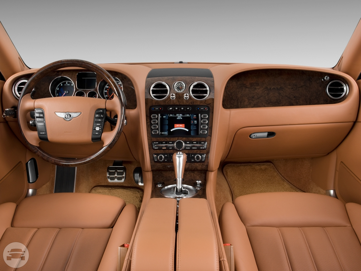 Bentley
Sedan /
New York, NY

 / Hourly $0.00
