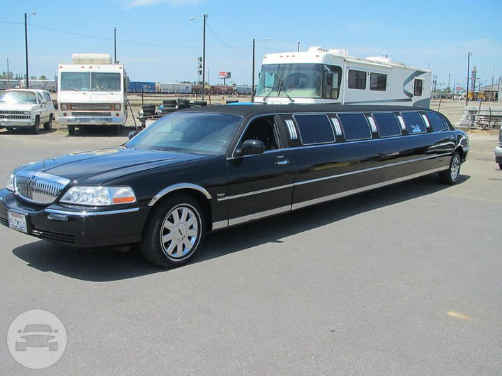 CALIFORNIA KNIGHT - LINCOLN BLACK SUPERSTRETCH LIMO
Limo /
Owensboro, KY

 / Hourly $0.00
