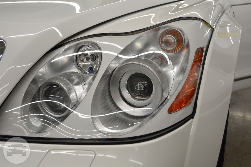 Maybach 62 Extended Wheelbase Limited Edition
Limo /
New York, NY

 / Hourly $0.00
