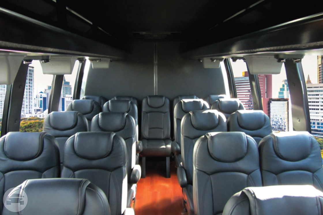 Ford Mini Bus
Coach Bus /
Mountlake Terrace, WA

 / Hourly $0.00
