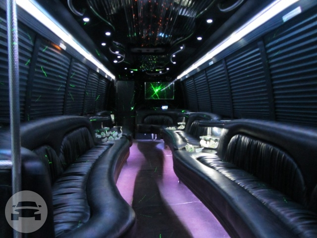 Party Bus
Party Limo Bus /
Bridgeport, CT

 / Hourly $0.00
