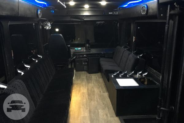 Limousine Bus
Party Limo Bus /
Columbus, OH

 / Hourly $0.00
