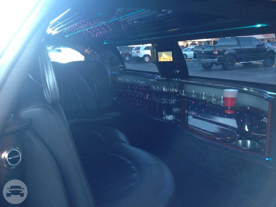 Lincoln Stretch Limousine
Limo /
Englewood, FL

 / Hourly $0.00

