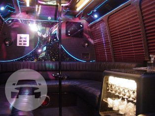 Grandeur - Party Bus
Party Limo Bus /
Cleveland, OH

 / Hourly $0.00
