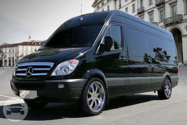 Mercedes Limousine Sprinter 10
Van /
San Francisco, CA

 / Hourly $0.00
