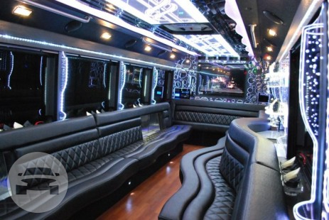 Limo Bus
Party Limo Bus /
Covington, KY

 / Hourly $0.00
