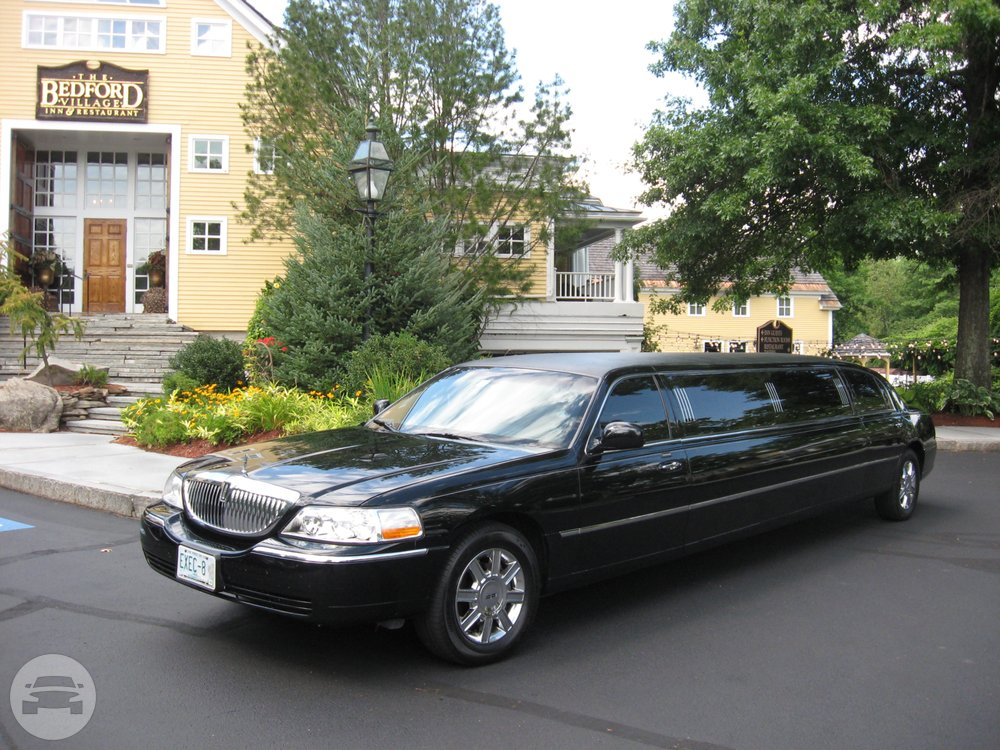 Lincoln Towncar (Stretch 120″)
Limo /
Manchester, NH

 / Hourly $90.00
