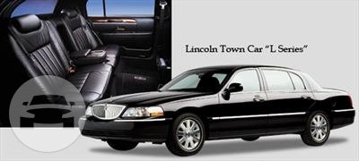 Lincoln Town Car Sedan
Sedan /
Providence, RI

 / Hourly $0.00
