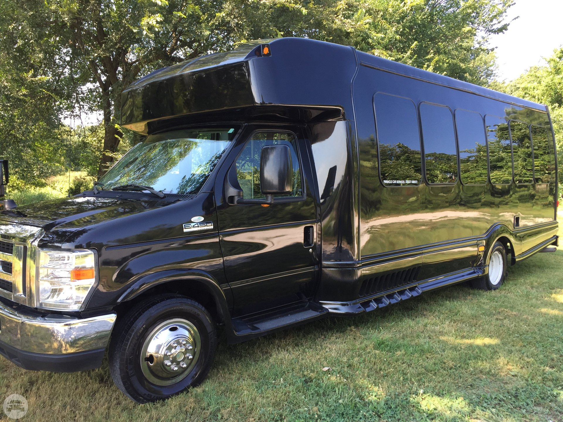 16 Passenger Executive Van, Handicap Accessibility
Van /
Little Rock, AR

 / Hourly $0.00
