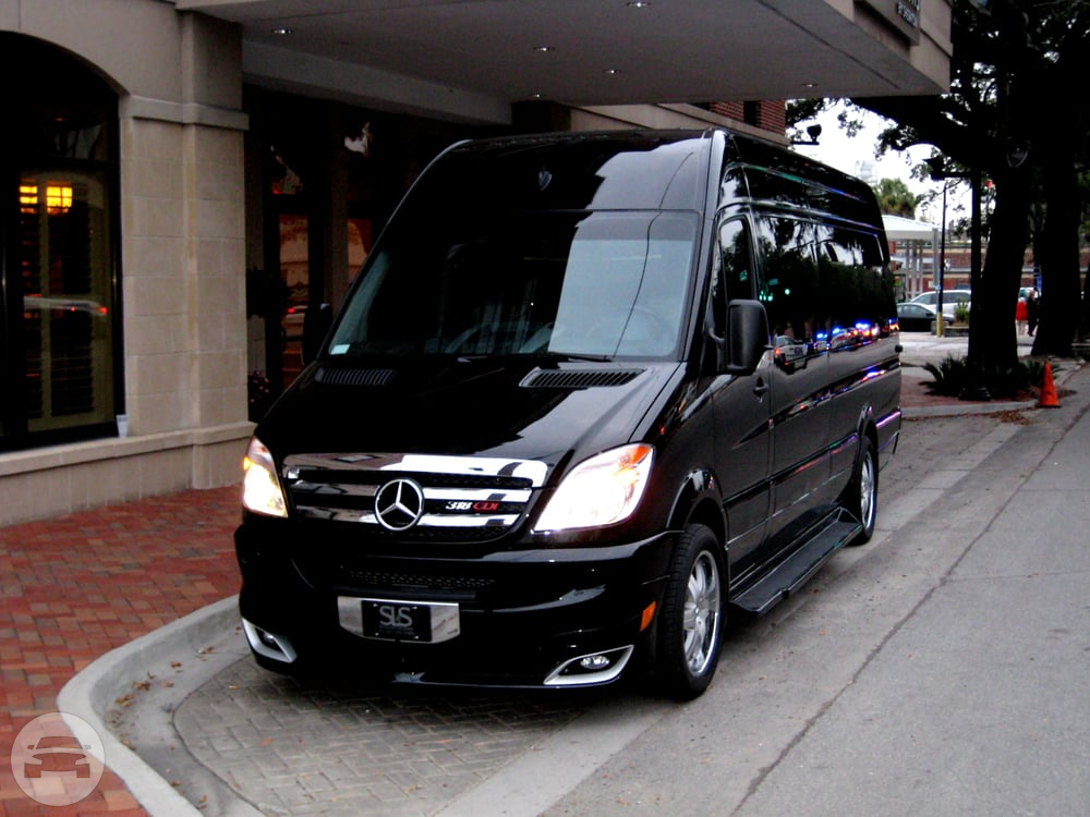 10/14 Mercedes Sprinter Van
Van /
Hialeah, FL

 / Hourly $0.00
