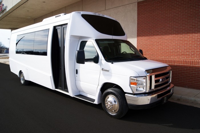 E450 Luxury Coach Shuttle
Coach Bus /
San Jose, CA

 / Hourly $0.00
