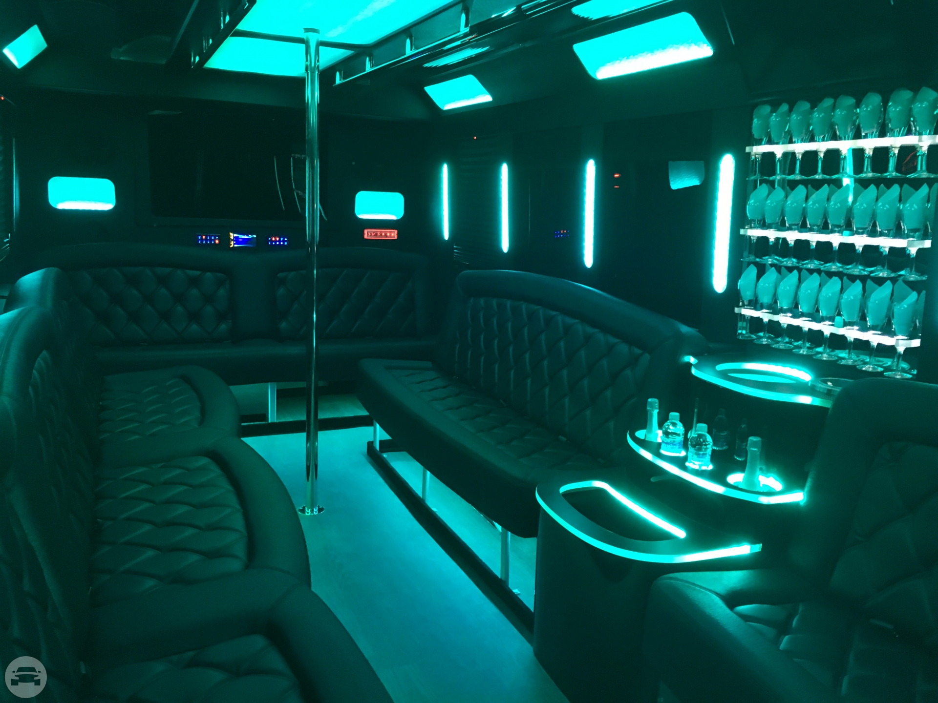 2016 ford party bus 
Party Limo Bus /
San Diego, CA

 / Hourly $0.00
