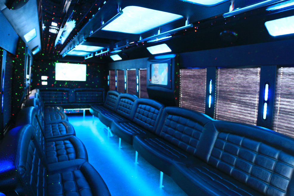 45 Passenger Limo Bus
Party Limo Bus /
Kildeer, IL

 / Hourly $0.00
