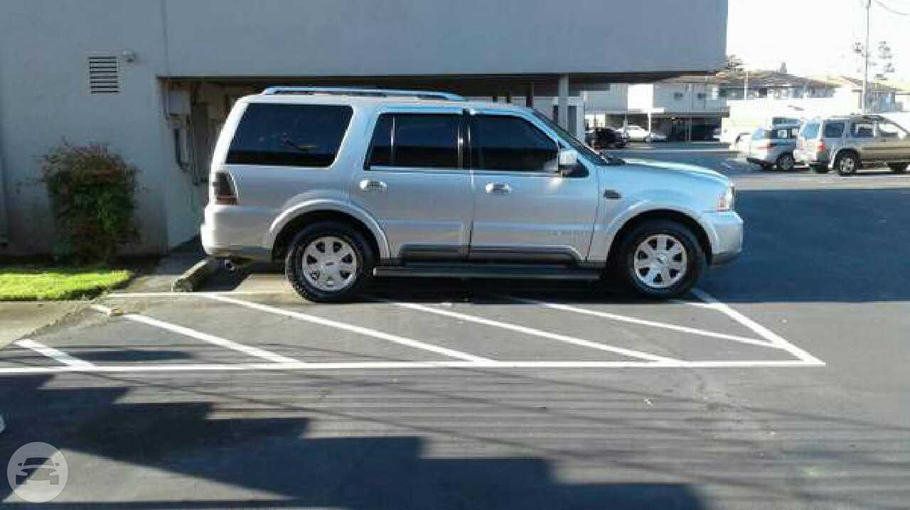 Lincoln navigator
SUV /
Los Angeles, CA

 / Hourly $0.00
