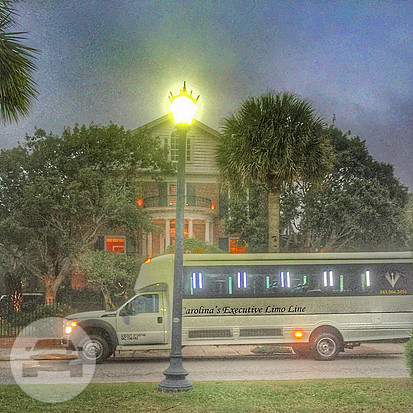 Executive Limo Coach
Coach Bus /
Charleston, SC

 / Hourly $0.00
