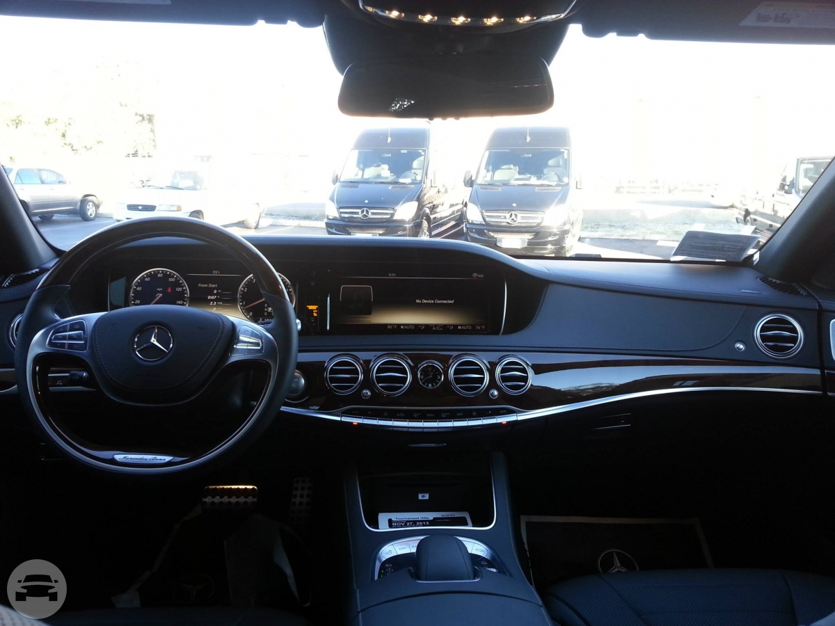 Mercedes S550 Luxury Sedan
Sedan /
Las Vegas, NV

 / Hourly $0.00
