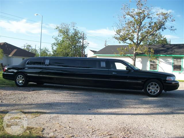 10 Passenger Black Stretch Limousine
Limo /
Texas City, TX

 / Hourly $0.00
