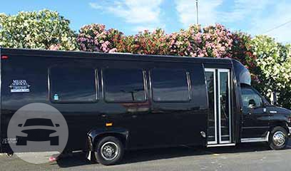 18 Passenger Luxury Bus
Party Limo Bus /
San Francisco, CA

 / Hourly $0.00
