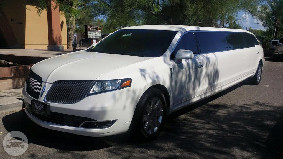 Lincoln MKT (White)
Limo /
Phoenix, AZ

 / Hourly $0.00
