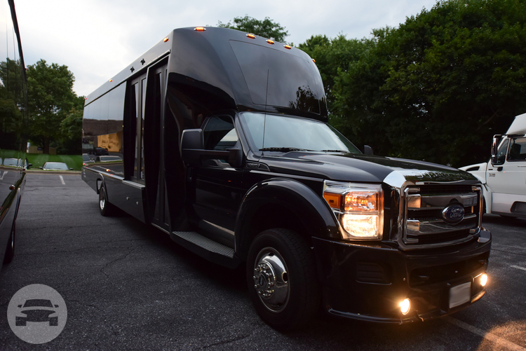 32 Passenger Shuttle Bus
Coach Bus /
Washington, DC

 / Hourly $0.00
