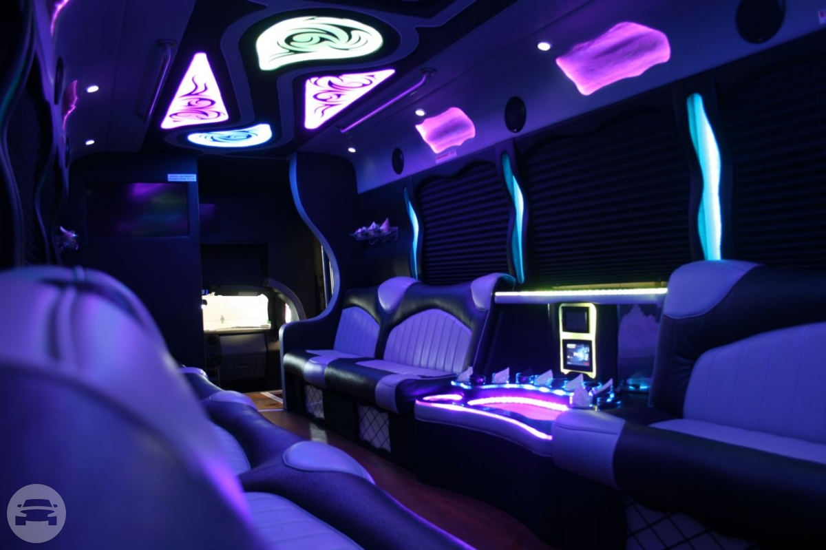 Fantasy - Party Bus
Party Limo Bus /
Cleveland, OH

 / Hourly $0.00
