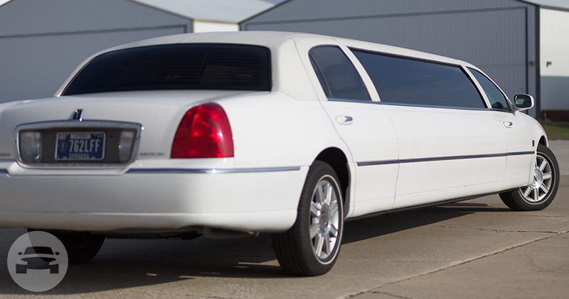 8 passenger Lincoln Towncar White
Limo /
New Carlisle, IN 46552

 / Hourly $0.00

