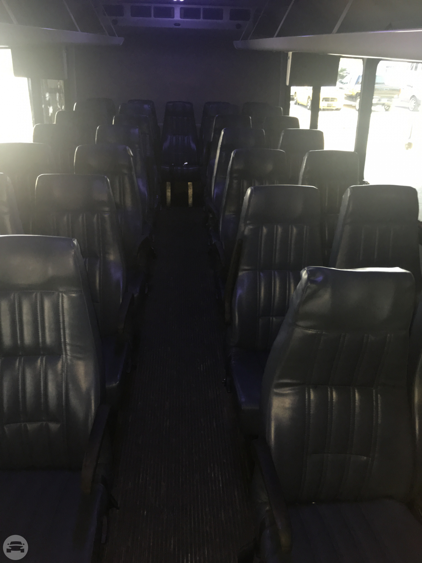 24 passenger Mini Bus
Coach Bus /
Baton Rouge, LA

 / Hourly $0.00
