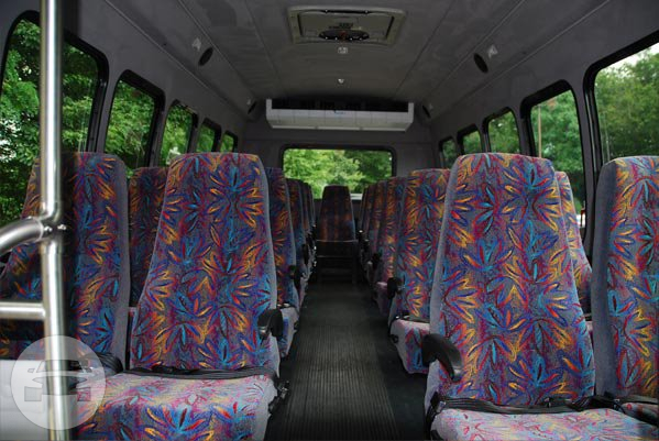 24-25 Passenger Shuttle Bus (Basic)
Coach Bus /
New York, NY

 / Hourly $0.00
