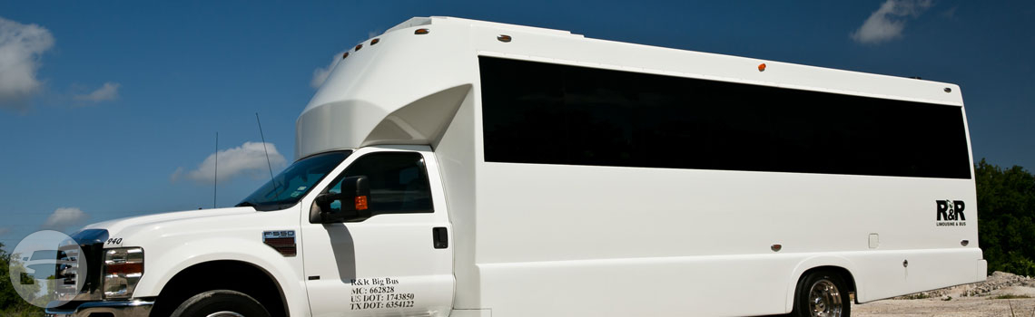 22 passenger Party Limo Bus
Party Limo Bus /
Austin, TX

 / Hourly $0.00

