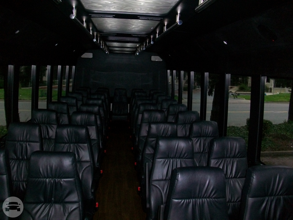 Luxury Shuttle Bus 36 Seater
Coach Bus /
Brentwood, CA 94513

 / Hourly $0.00

