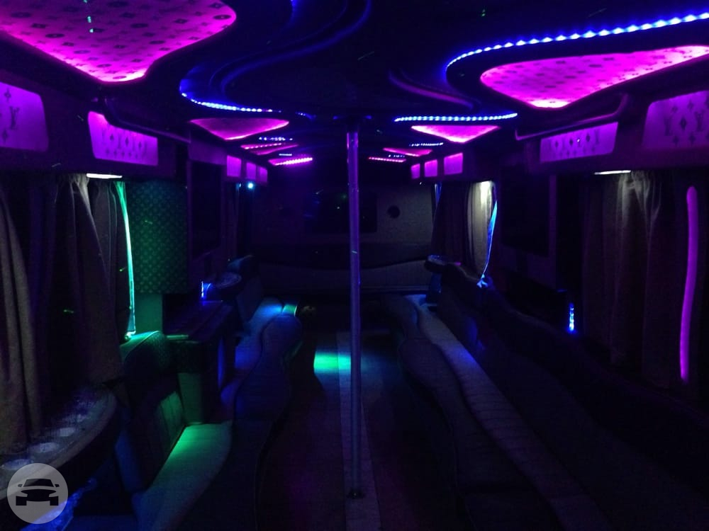 Louis Vuitton Party Bus
Party Limo Bus /
San Francisco, CA

 / Hourly $0.00
