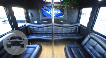 Bentley Party Bus
Party Limo Bus /
Detroit, MI

 / Hourly $0.00
