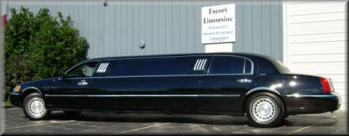 8-passenger White limousine – seating comfortable for 6
Limo /
Sheboygan, WI

 / Hourly $0.00
