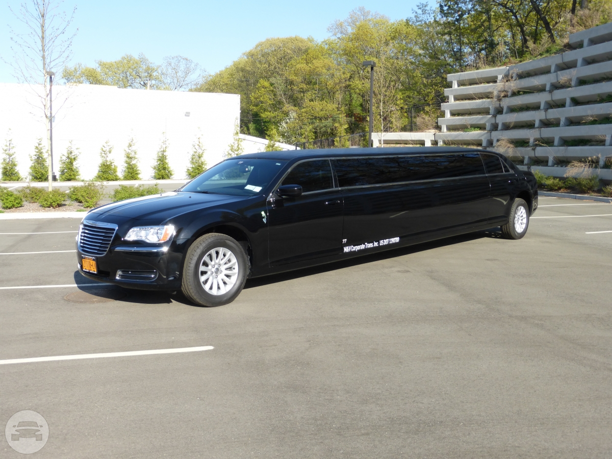 New Chrysler 300 11 Passenger Limousine
Limo /
New York, NY

 / Hourly $0.00
