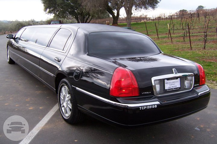 8-9 PASENGER BLACK LINCOLN TOWN CAR LIMOUSINES
Limo /
Lodi, CA

 / Hourly $0.00

