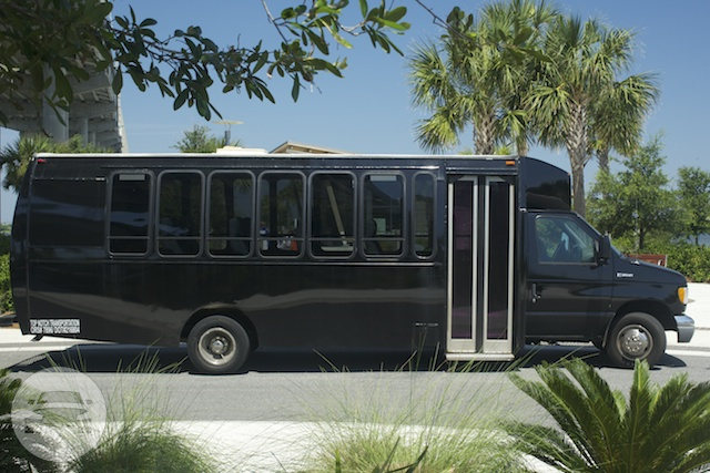 Black Shuttle Bus
Coach Bus /
Charleston, SC

 / Hourly $0.00
