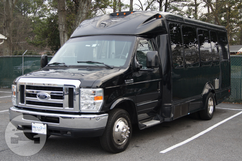 LUXURY VAN TERRA 14 PASSENGER
Van /
Atlanta, GA

 / Hourly $0.00
