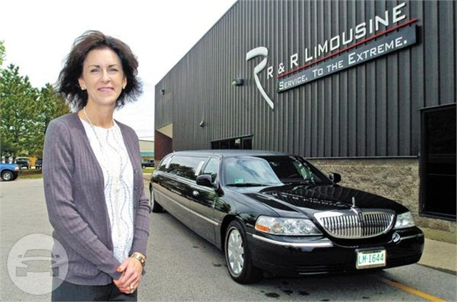 8 Passenger Lincoln Limo
Limo /
Louisville, KY

 / Hourly $0.00

