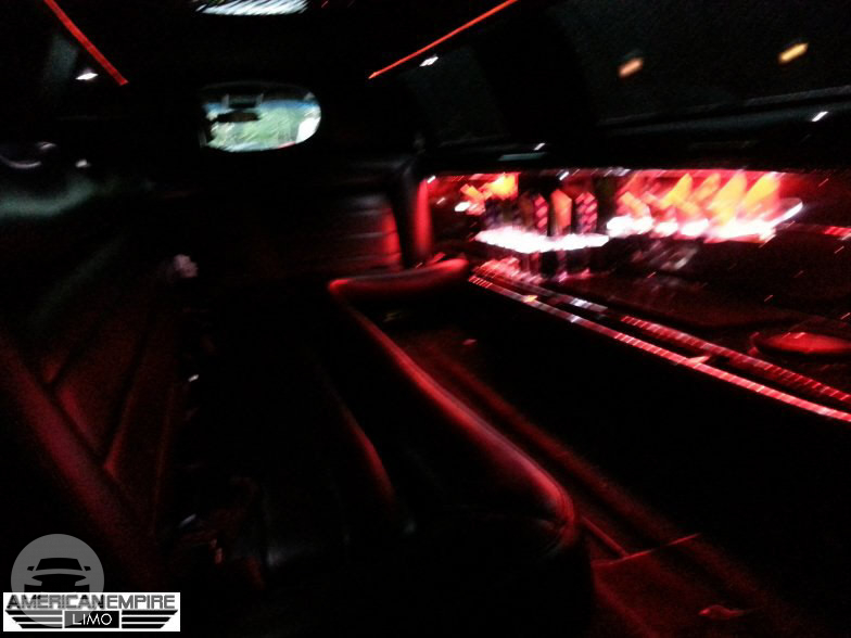 Lincoln Town Car Stretch Limousine
Limo /
New York, NY

 / Hourly $0.00
