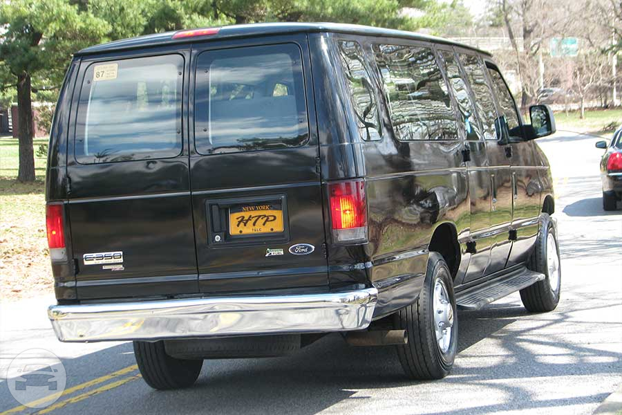 14 Passenger Ford Van
SUV /
New York, NY

 / Hourly $0.00
