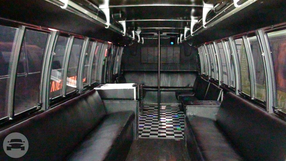Green Party Bus
Party Limo Bus /
Kansas City, MO

 / Hourly $0.00
