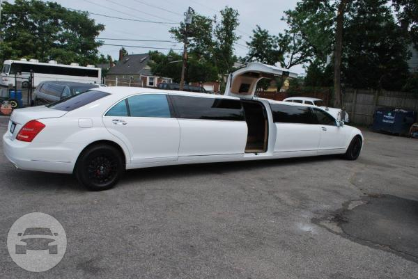 Mercedes S550 Limousine
Limo /
New Hyde Park, NY

 / Hourly $0.00
