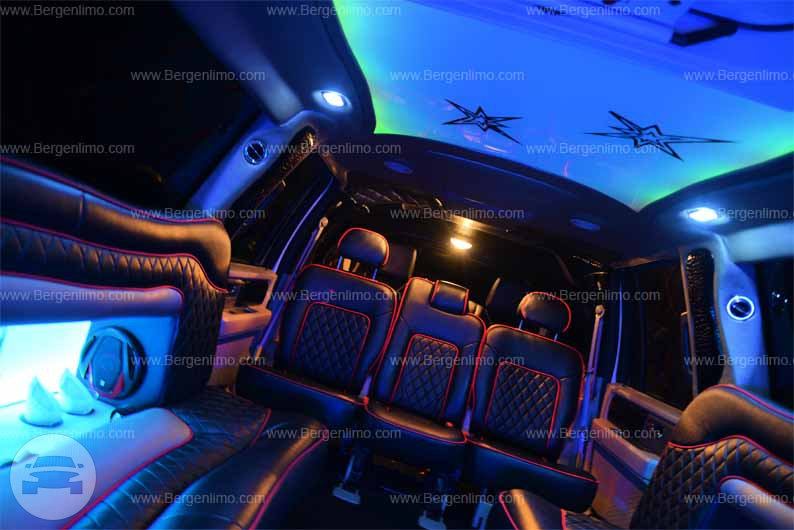 10 Passenger - Ford Expedition Limo
Limo /
Paterson, NJ

 / Hourly $0.00
