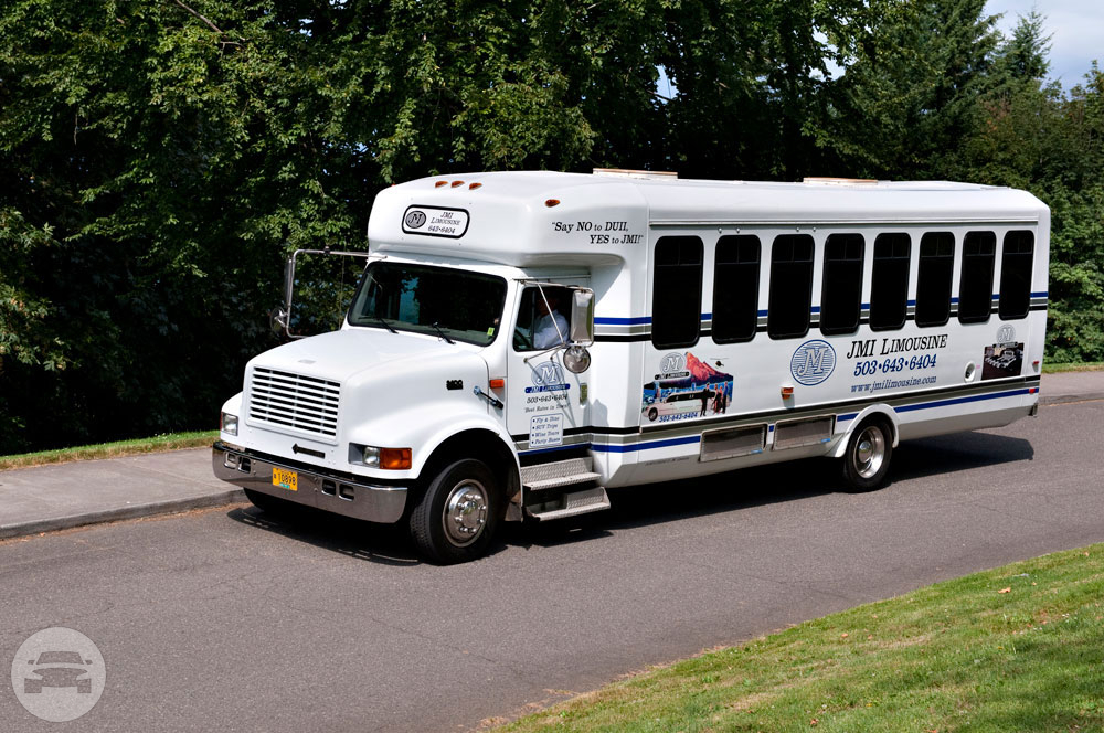 Large Party Bus
Party Limo Bus /
Vancouver, WA

 / Hourly $0.00
