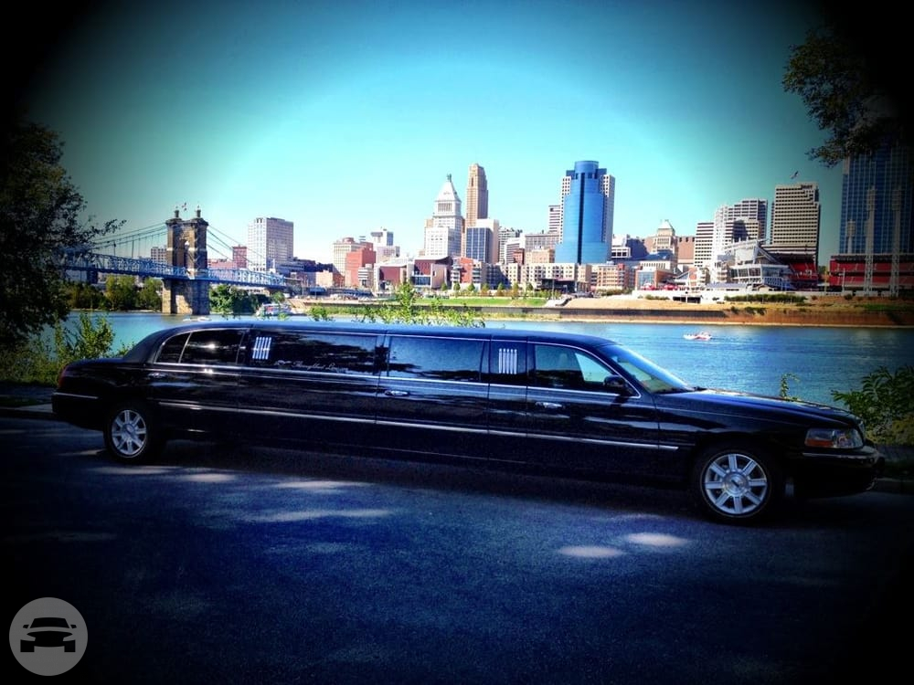 8 Passenger Executive Lincoln Town Car Stretch
Limo /
Lexington, KY

 / Hourly $0.00
