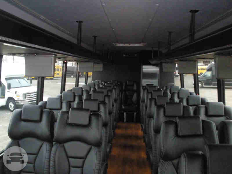 Executive Shuttle - 35 Passenger
Coach Bus /
Louisville, KY

 / Hourly $0.00
