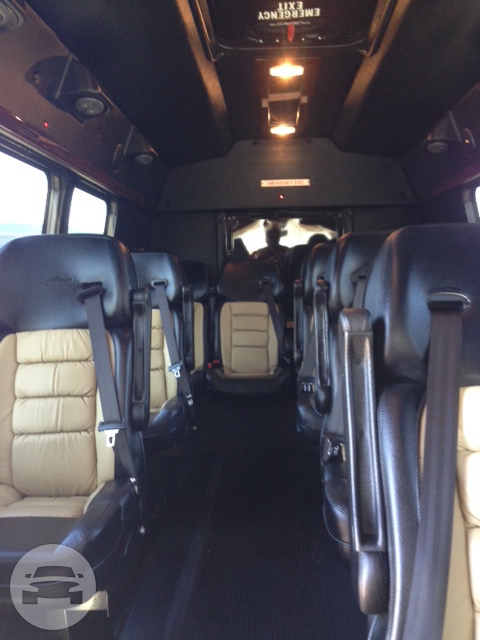 13 Passenger Executive Luxury Shuttle
Coach Bus /
Louisville, KY

 / Hourly $0.00

