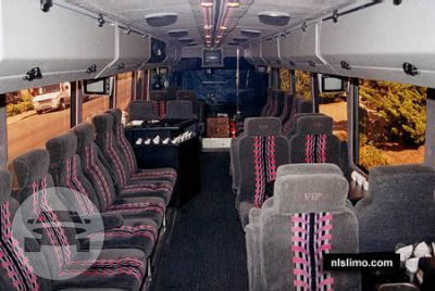 30 Passenger Luxury Limo Bus
Coach Bus /
Brentwood, CA 94513

 / Hourly $0.00
